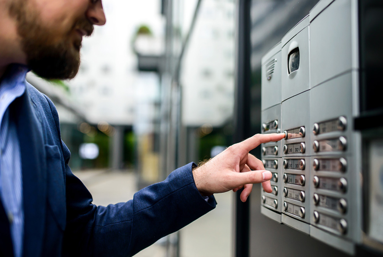Sprech­anlagen bei Elektro Baumgartner GmbH in Willmering